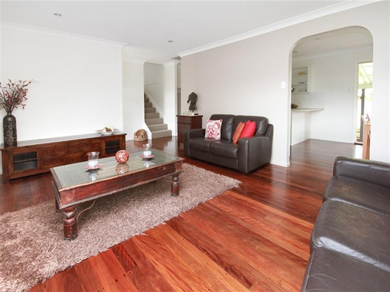 8 Mallawa Street, Buddina QLD 4575