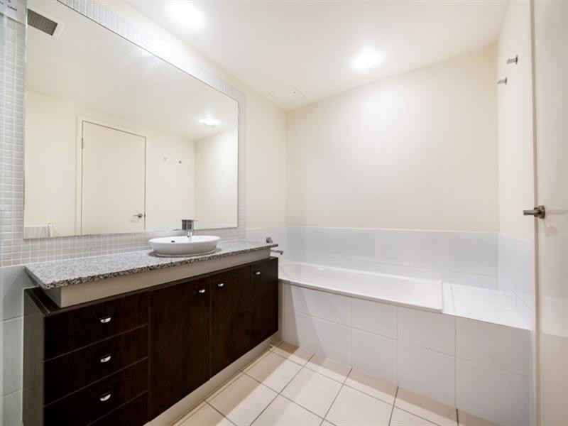 Unit 804 ‘Pelican Waters Resort’ 38 Mahogany Drive, Pelican Waters QLD 4551