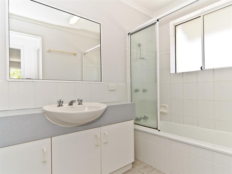 Unit 9 ‘Kensington’ 26 Saltair Street, Kings Beach QLD 4551