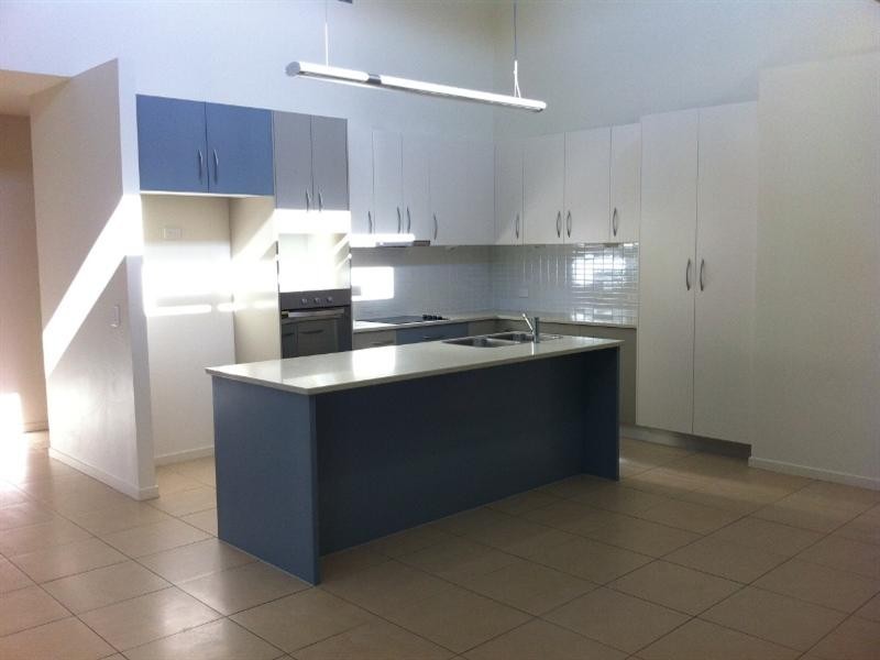 25 The Promenade, Pelican Waters QLD 4551