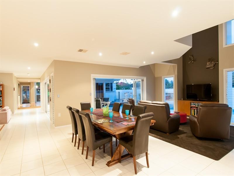 16 Reliance Place, Pelican Waters QLD 4551