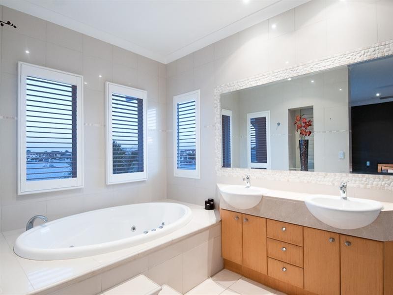 16 Reliance Place, Pelican Waters QLD 4551