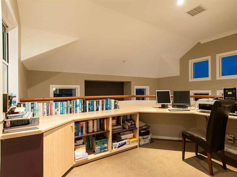 16 Reliance Place, Pelican Waters QLD 4551