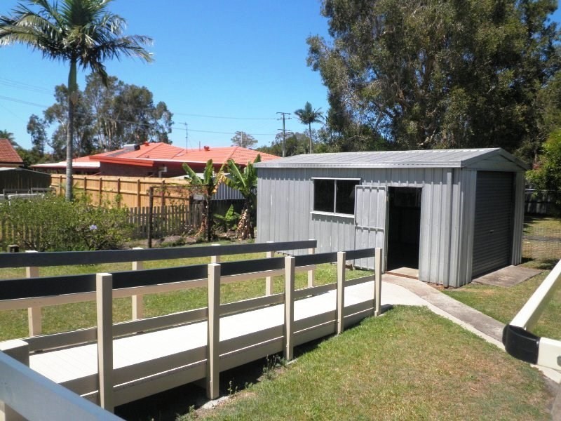 33 Nelson Street, Golden Beach QLD 4551