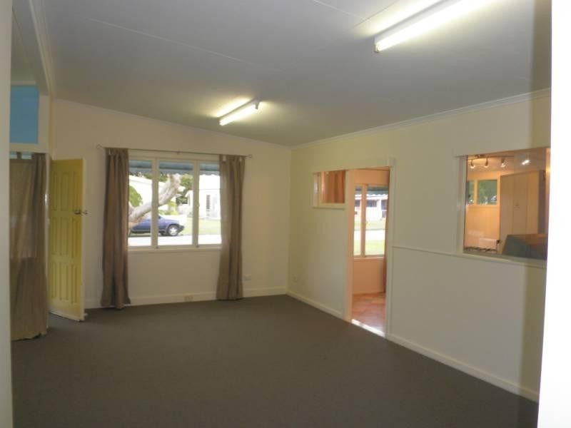 106 Taylor Avenue, Golden Beach QLD 4551