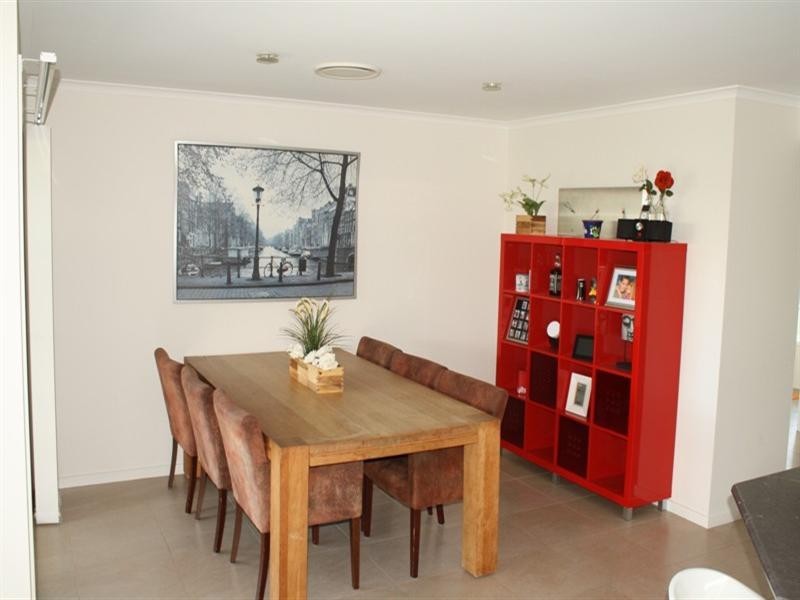 1 Barrine Crescent, Caloundra West QLD 4551