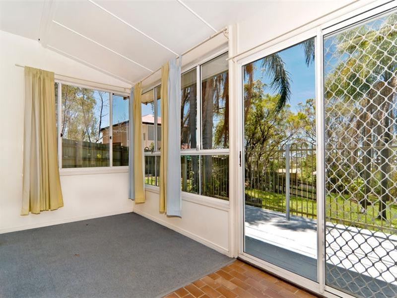 255 Caloundra Road, Little Mountain QLD 4551