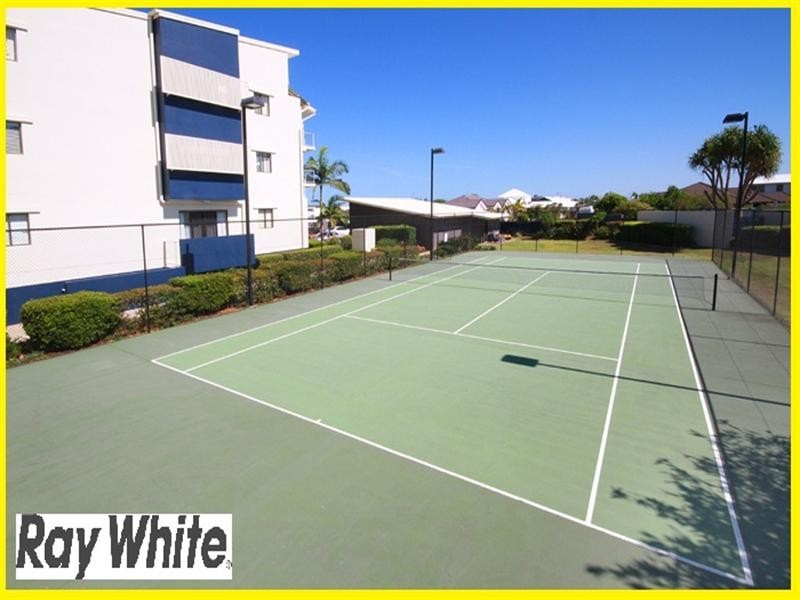 20/1 Grenada Way, Kawana Island QLD 4575