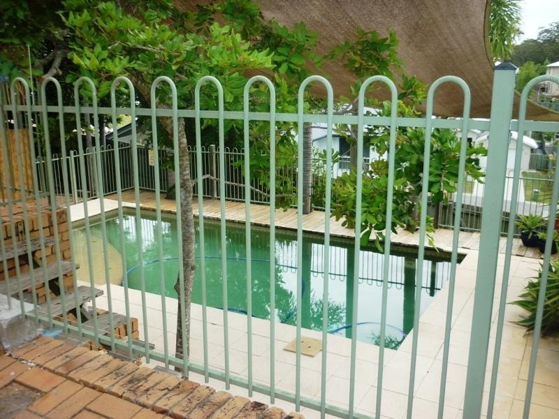 4 Regal Place, Aroona QLD 4551