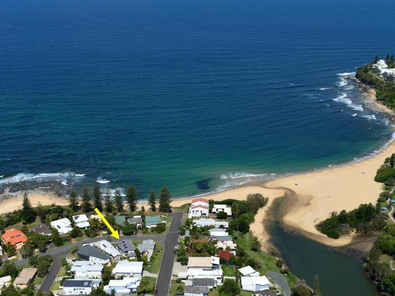 20 Wilson Avenue, Dicky Beach QLD 4551