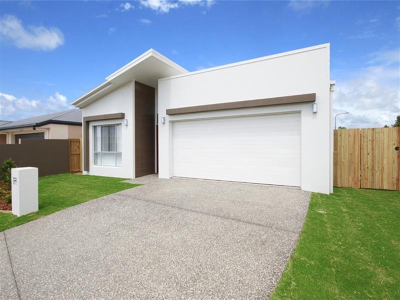 7 Banyandah Close, Birtinya QLD 4575