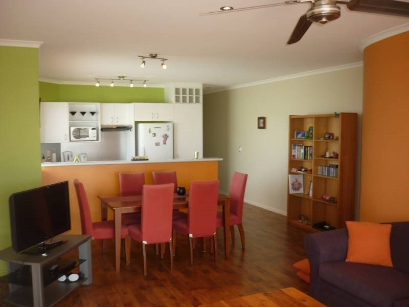 Unit 6/14 Mahia Terrace, Kings Beach QLD 4551