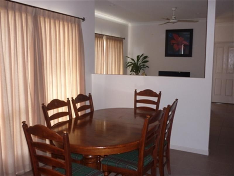 18 Rawson Street, Caloundra West QLD 4551