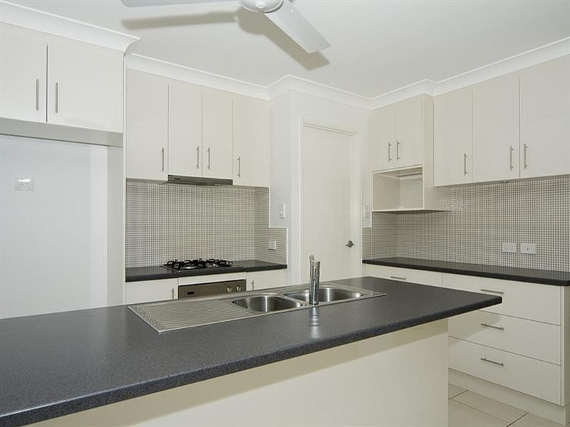 27 Dicky Beach Close, Dicky Beach QLD 4551