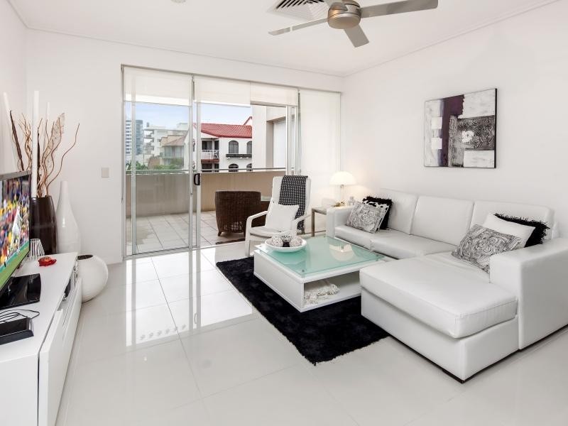 Unit 1022 ‘Aspect’ 80 Lower Gay Terrace, Caloundra QLD 4551
