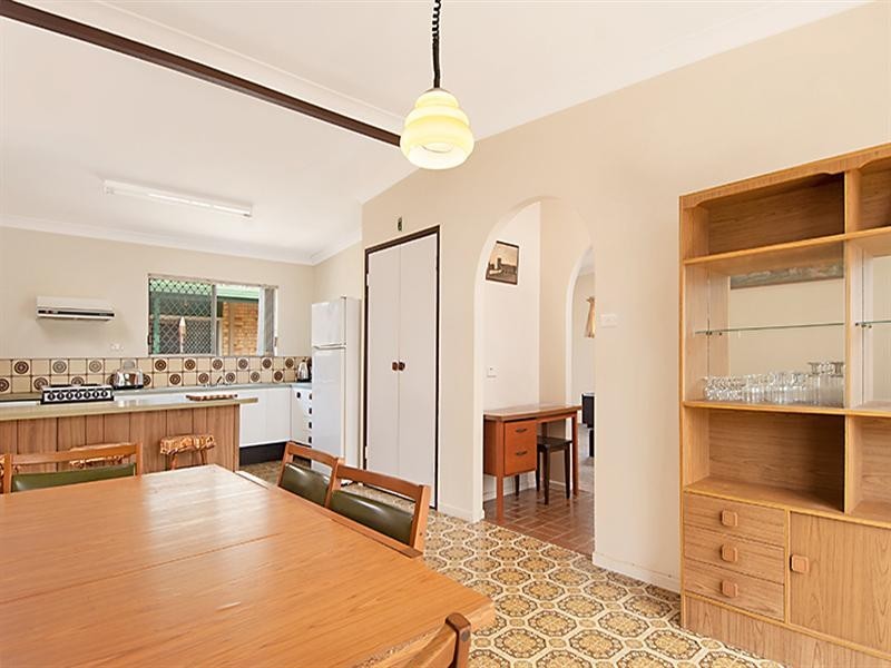 5 Lewis Street, Caloundra QLD 4551