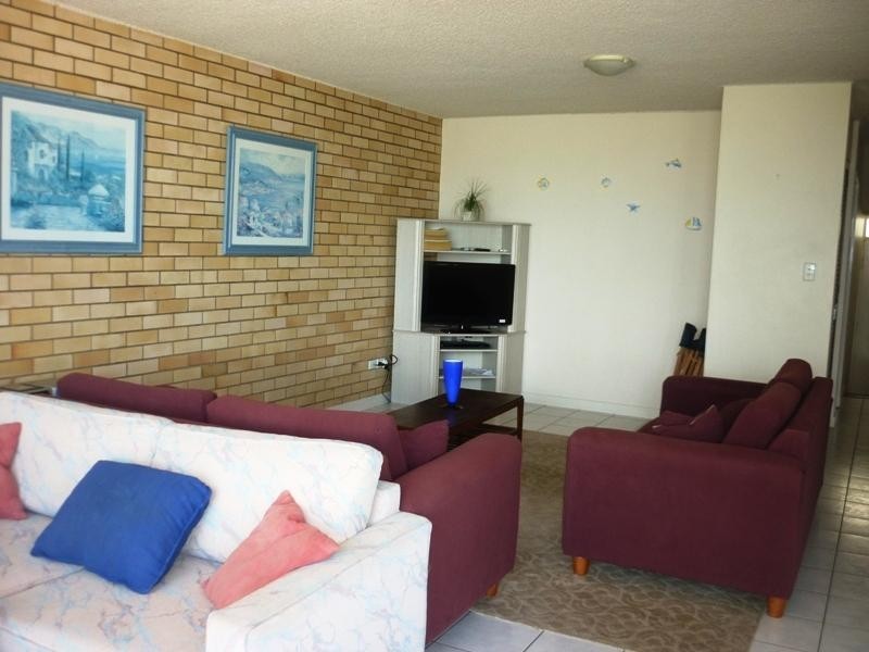 Unit 6 ‘Culverston’ 5 Dingle Avenue, Kings Beach QLD 4551