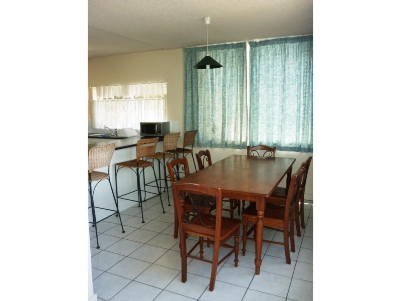Unit 6 ‘Culverston’ 5 Dingle Avenue, Kings Beach QLD 4551