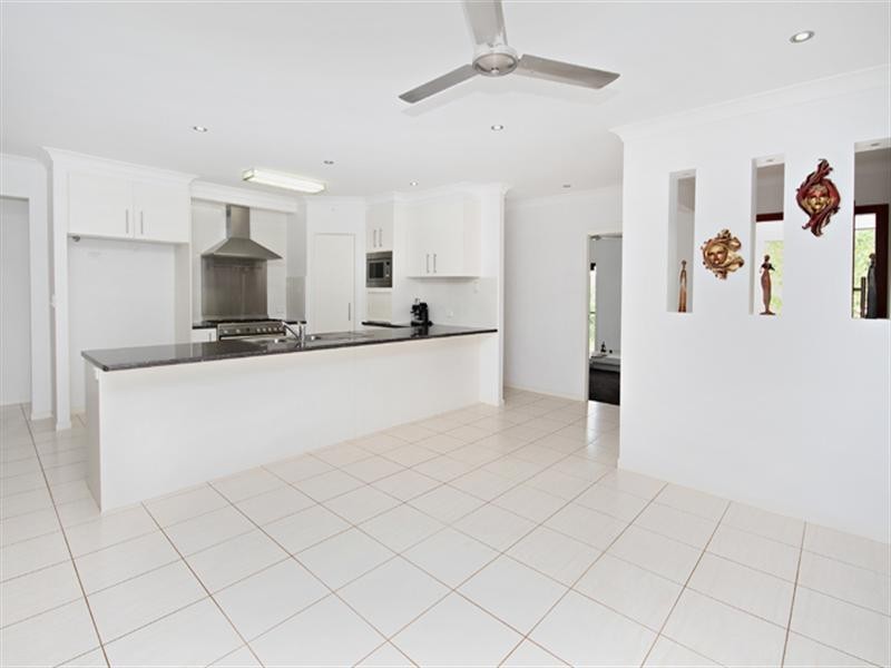 36 Paynters Pocket Avenue, Palmwoods QLD 4555