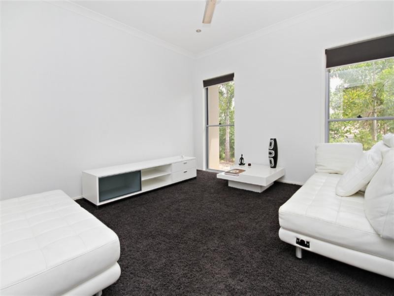 36 Paynters Pocket Avenue, Palmwoods QLD 4555