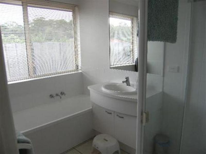 2 TimberTop Court, Little Mountain QLD 4551