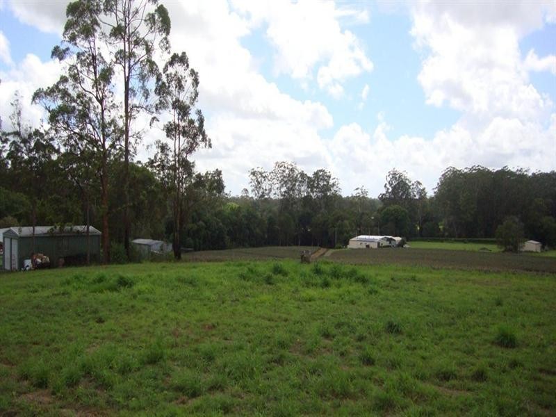 122 Lindeman Road, Beerwah QLD 4519
