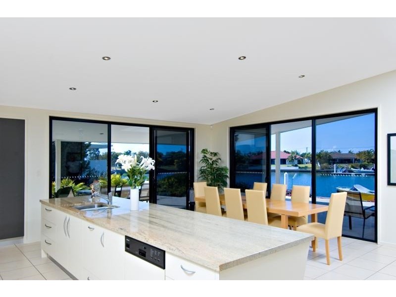 6 Tripcony Court, Pelican Waters QLD 4551