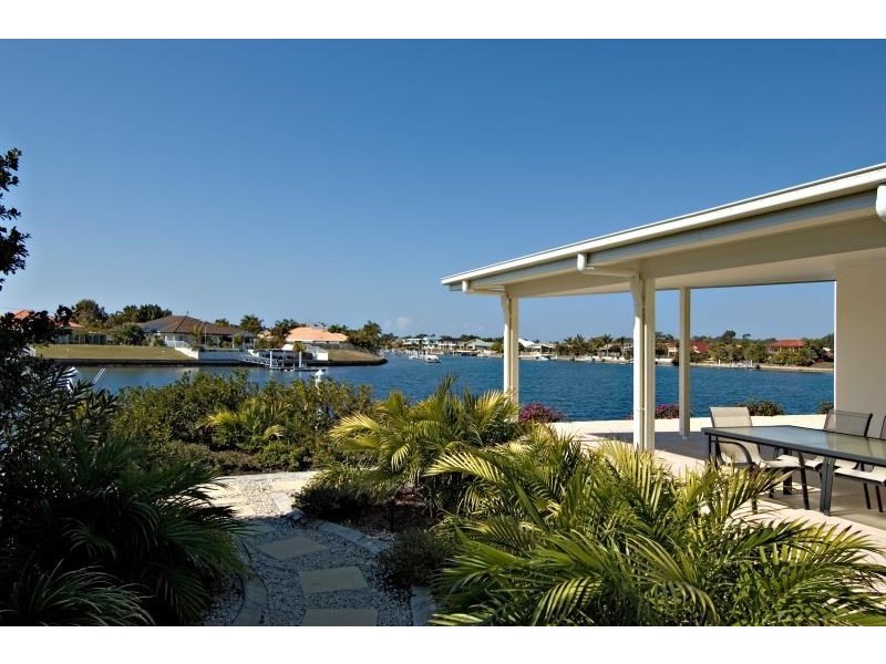 6 Tripcony Court, Pelican Waters QLD 4551