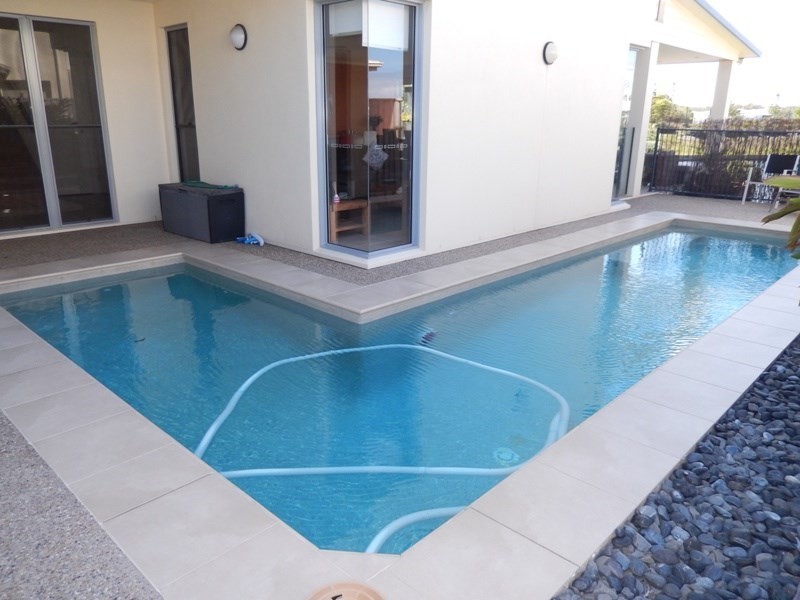 9 Abbey Court, Pelican Waters QLD 4551