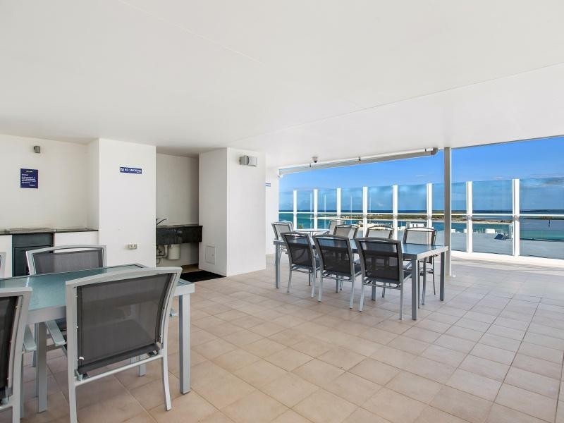 Unit 403 ‘Ocean Views Resort’ 115 Bulcock Street, Caloundra QLD 4551