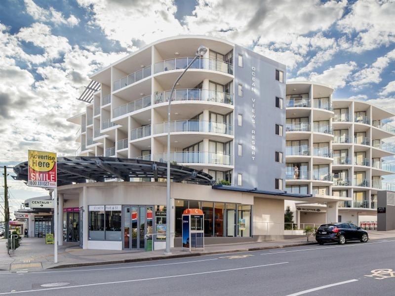 Unit 403 ‘Ocean Views Resort’ 115 Bulcock Street, Caloundra QLD 4551
