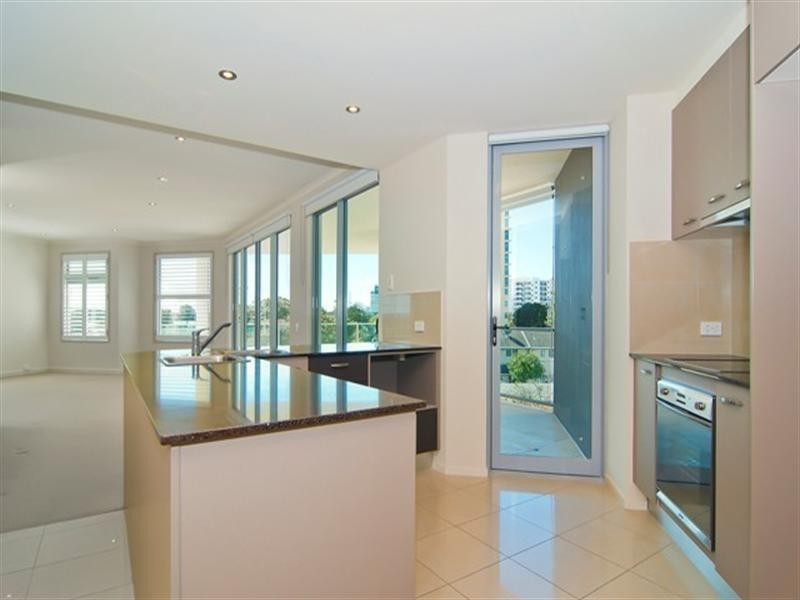 Unit 5 ‘Giordano’ 93 Landsborough Parade, Golden Beach QLD 4551