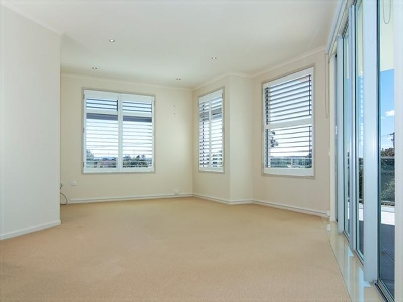 Unit 5 ‘Giordano’ 93 Landsborough Parade, Golden Beach QLD 4551