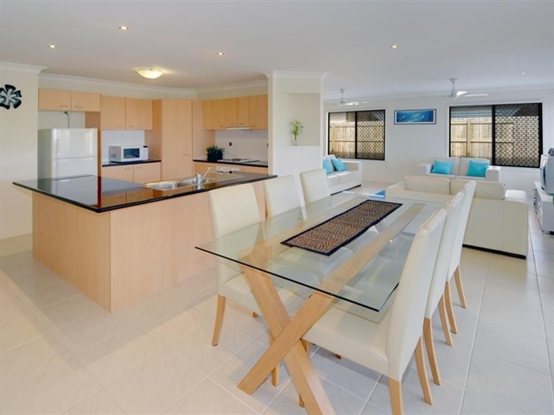 54 Discovery Drive, Little Mountain QLD 4551