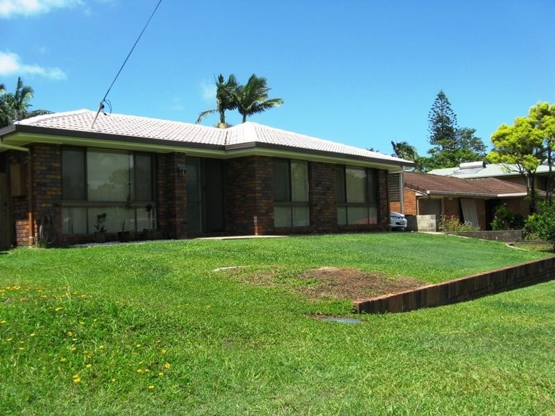 9 Teranna Street, Battery Hill QLD 4551