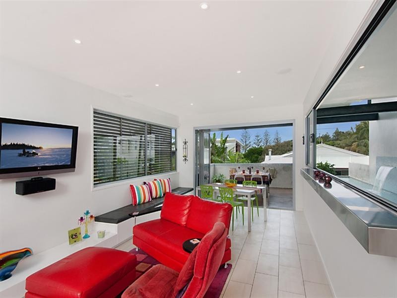 Shelly Lodge – 21 Banksia Street, Shelly Beach QLD 4551