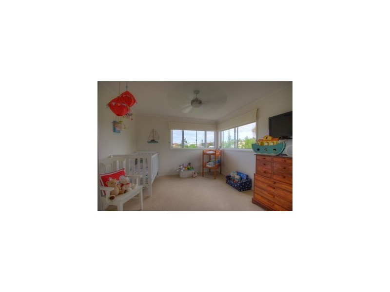 2/11 Wellington Parade, Shelly Beach QLD 4551