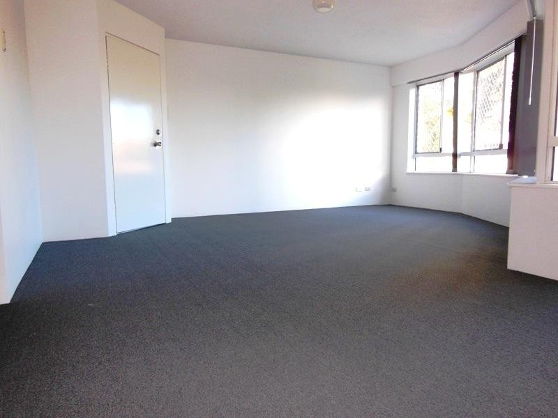 Unit 8 ‘Chequers’ 34 King Street, Kings Beach QLD 4551