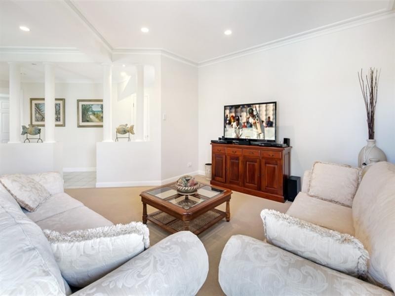 13 Firetail Court, Wurtulla QLD 4575