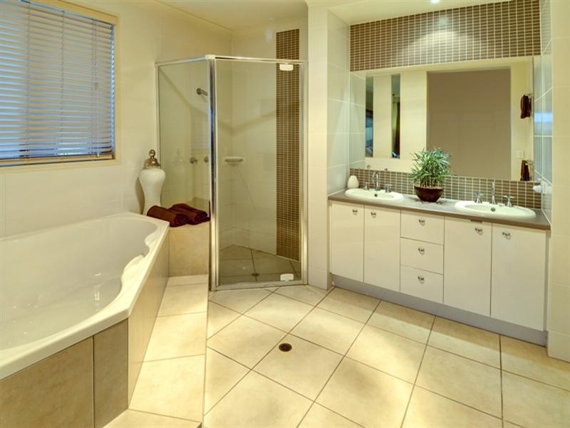 109 Mahogany Drive, Pelican Waters QLD 4551