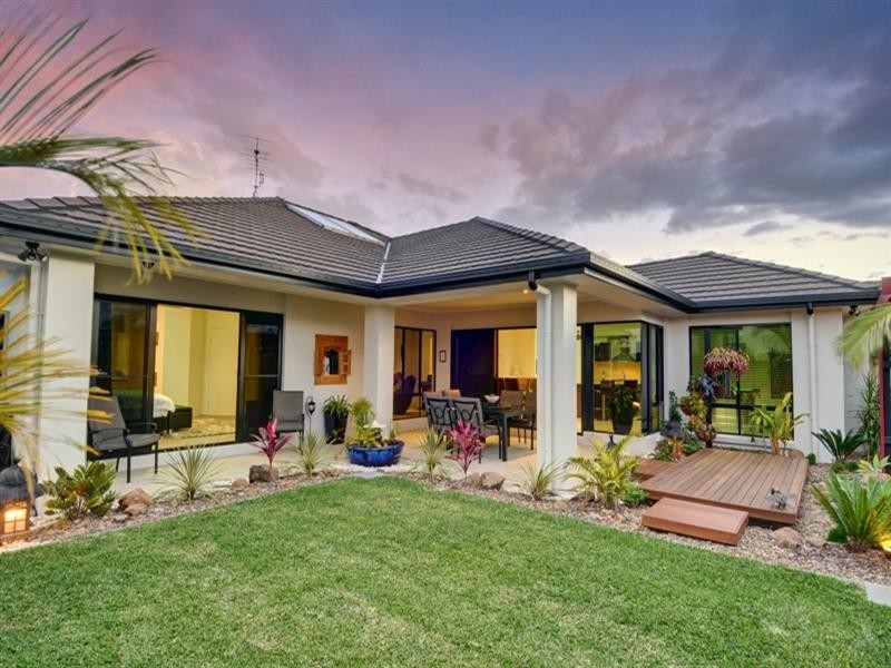 109 Mahogany Drive, Pelican Waters QLD 4551