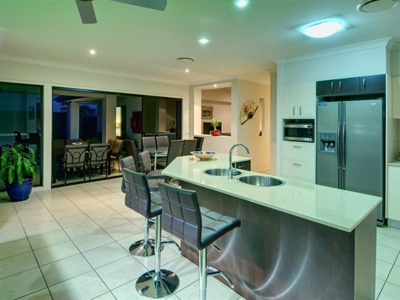 109 Mahogany Drive, Pelican Waters QLD 4551