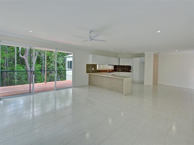 13 Warren Court, Aroona QLD 4551
