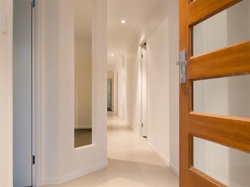 2 Lotte Place, Caloundra West QLD 4551