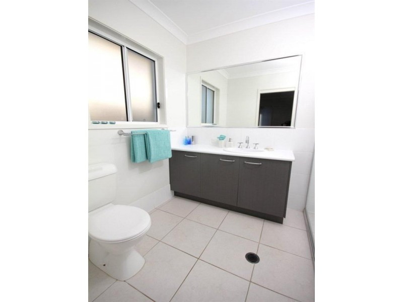 19 The Promenade, Pelican Waters QLD 4551