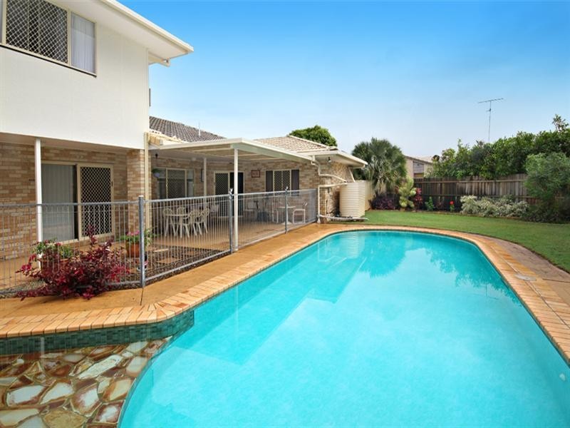 9 Helm Crescent, Wurtulla QLD 4575