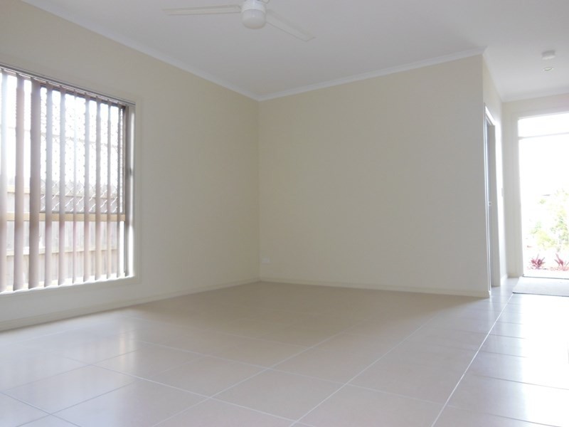 31 Feathertop Circuit, Caloundra West QLD 4551