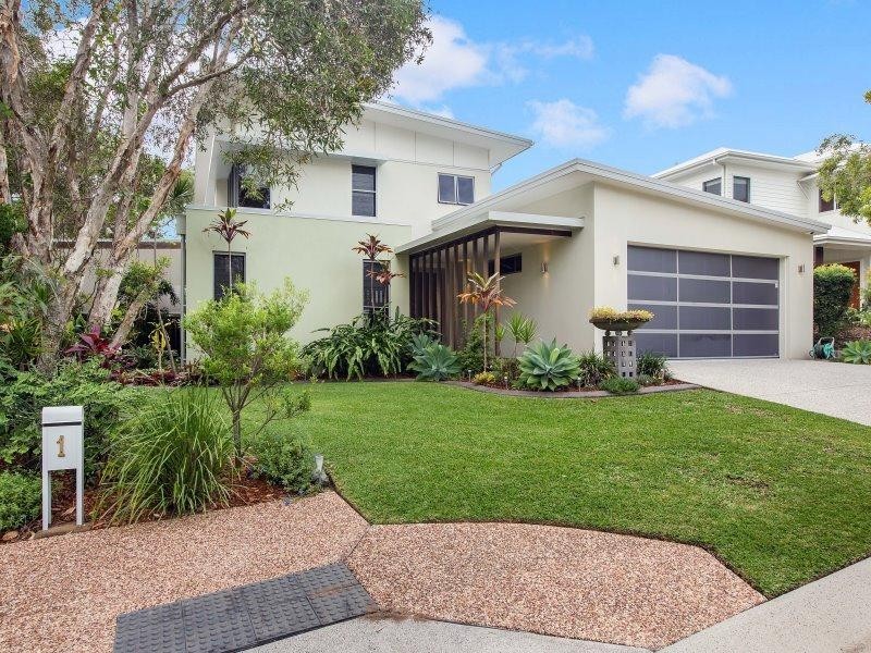 1 Dicky Beach Close, Dicky Beach QLD 4551
