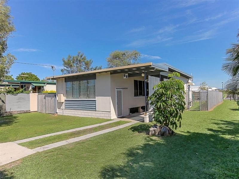 96 Westminster Avenue, Golden Beach QLD 4551