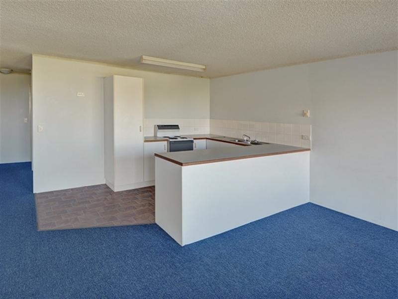 Unit 6 ‘Kensington’ 26 Saltair Street, Kings Beach QLD 4551